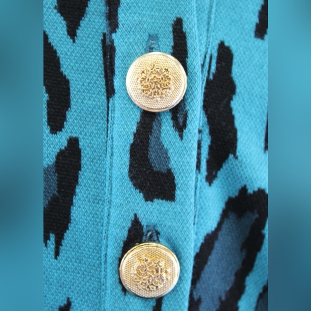 Tyler Boe Women's Teal Black Leopard Print Knit Bell Sleeve Top - Picture 6 of 6